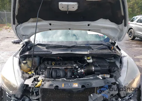 2019 Ford Escape S z USA, uszkodzony, nr VIN 1FMCU0F76KUB94871